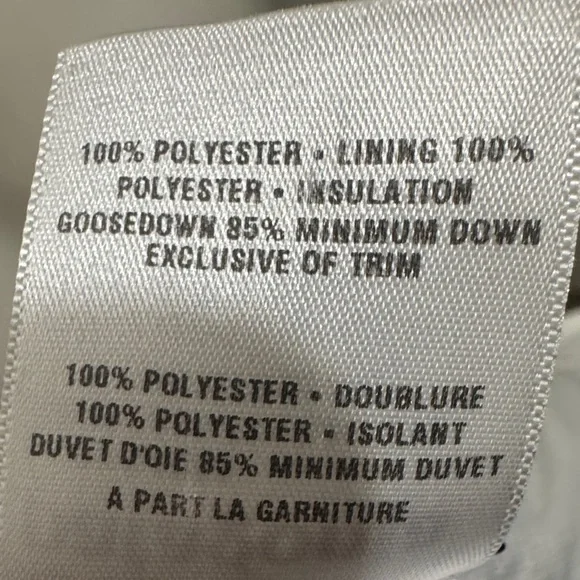 Patagonia Bright Red Down Vest - Picture 6 of 6